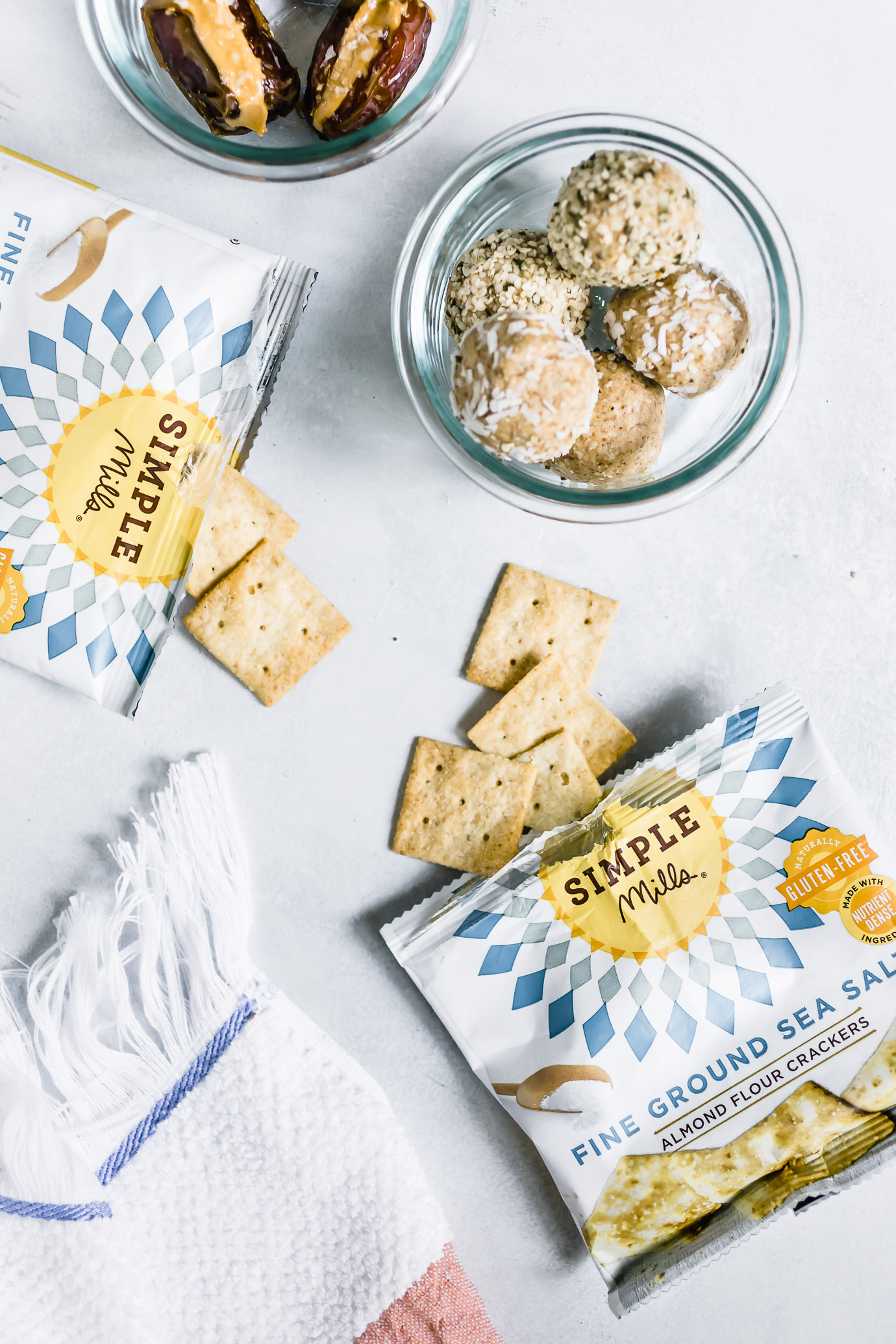 5 Simple Healthy Snacks for Summer featuring Simple Mills Almond Flour Crackers