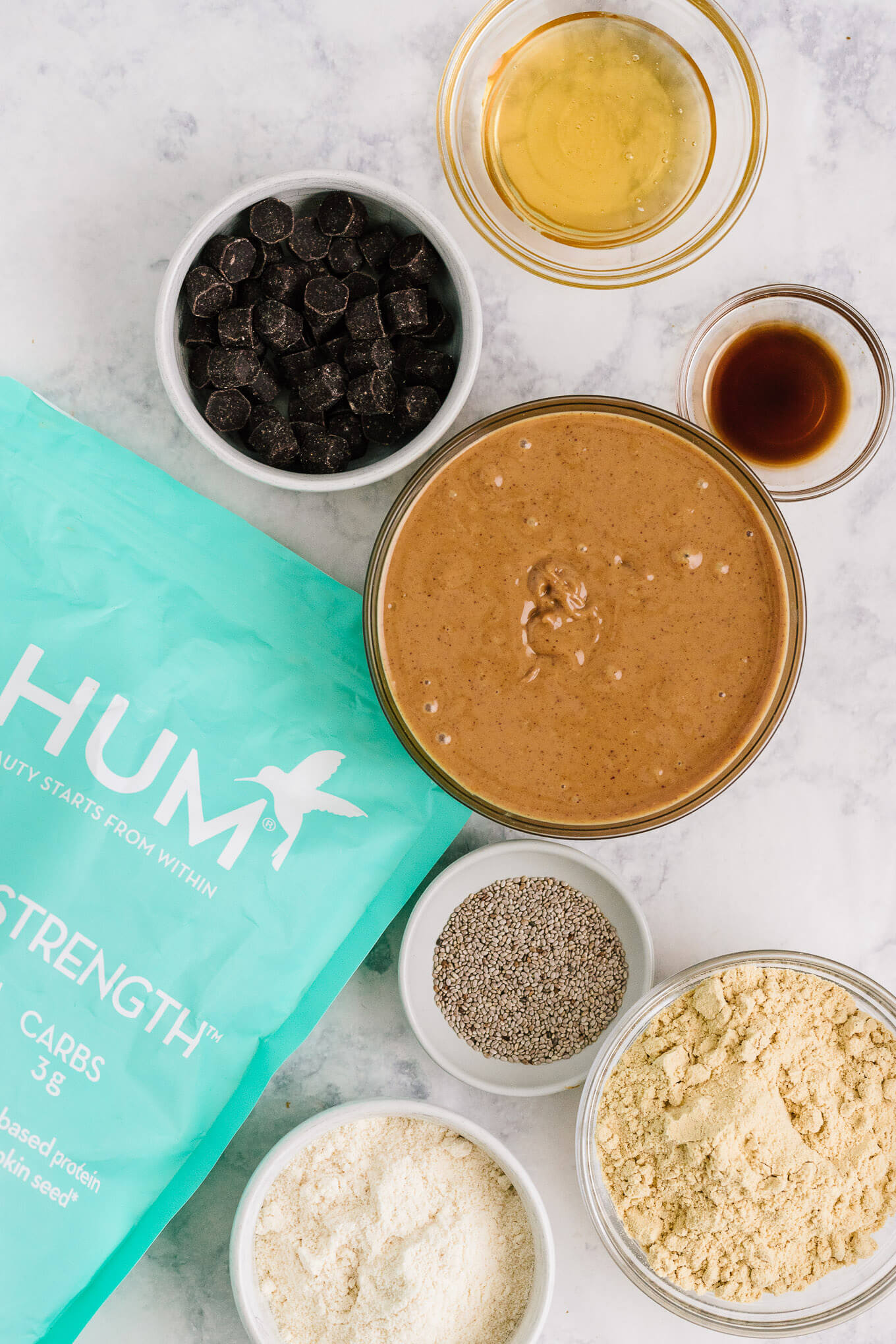 Ingredients in Chocolate Peanut Butter Protein Bars with HUM Nutrition Core Strength Vanilla Protein Powder