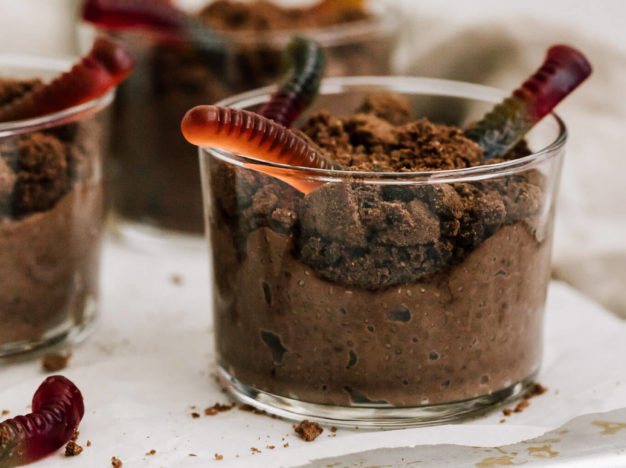 Chocolate Chia Pudding Dirt Cups. Easy 4-ingredient chocolate chia pudding topped with chocolate almond flour cookies and gummy worms.