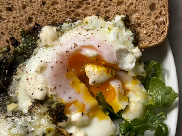 Pesto Eggs with feta and gluten-fee bread